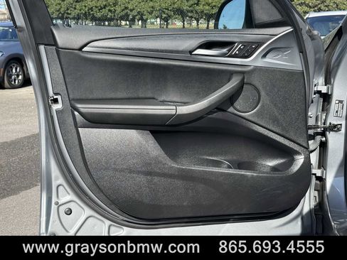 Used 2024 BMW X3 xDrive30i image 12