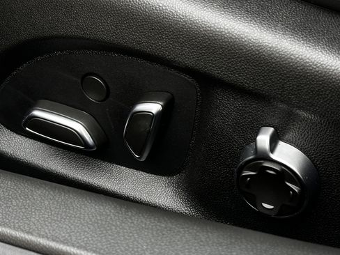 Used 2024 Cadillac CT4 V Blackwing w/ Driver Assist Package RWD image 17