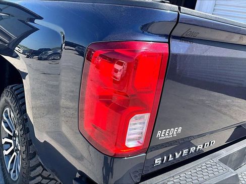 Used 2018 Chevrolet Silverado 1500 LTZ Z71 w/ Centennial Edition image 25