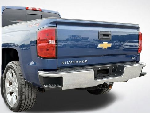 Used 2015 Chevrolet Silverado 1500 LTZ AWD/4WD image 3