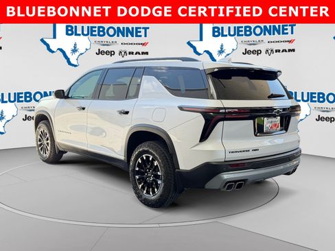 Used 2024 Chevrolet Traverse Z71 AWD/4WD image 7