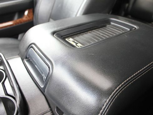 Used 2016 Chevrolet Suburban LTZ image 23