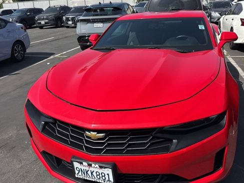 Used 2020 Chevrolet Camaro LT image 1