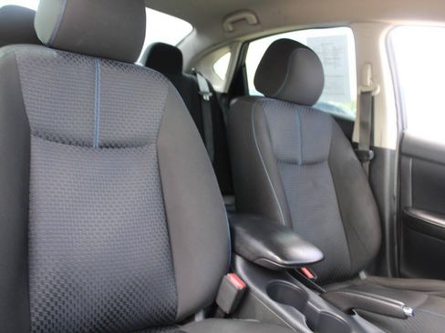 Used 2018 Nissan Sentra SR FWD image 14