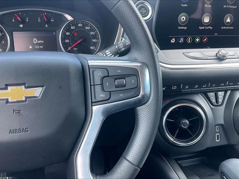Used 2024 Chevrolet Blazer LT w/ Convenience Package FWD image 23