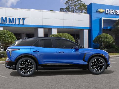New 2026 Chevrolet Blazer EV SS image 5