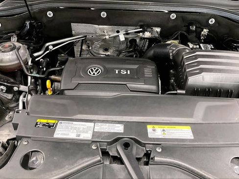 Used 2023 Volkswagen Atlas Cross Sport SE AWD/4WD image 31