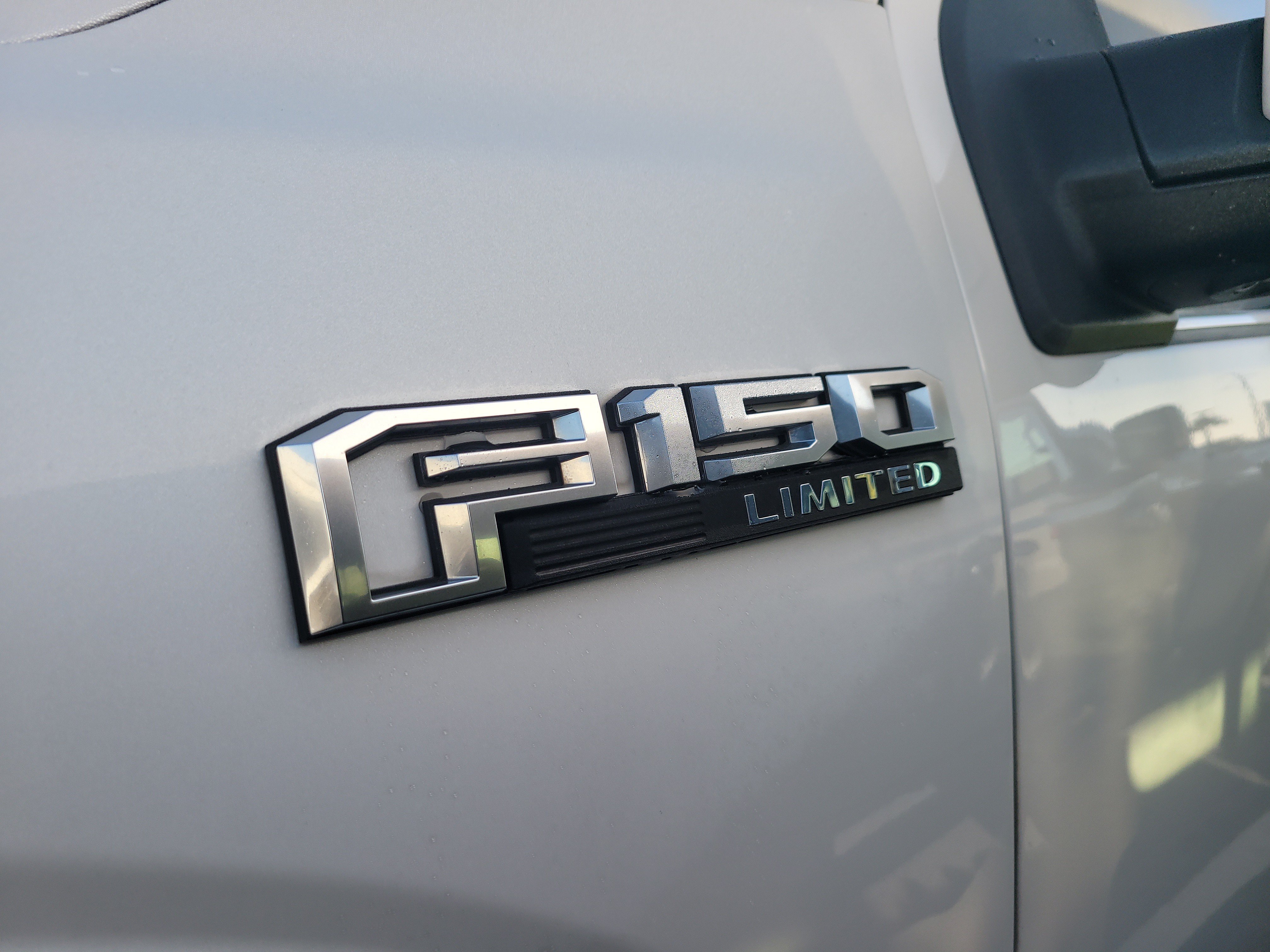 Used 2019 Ford F150 Limited w/ Trailer Tow Package AWD/4WD image 9