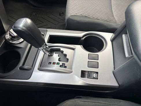 Used 2022 Toyota 4Runner SR5 image 27