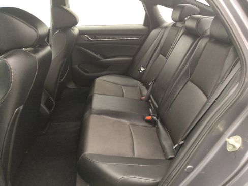 Used 2019 Honda Accord Sport image 18