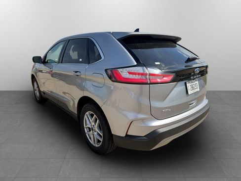 Used 2024 Ford Edge SEL AWD/4WD image 9