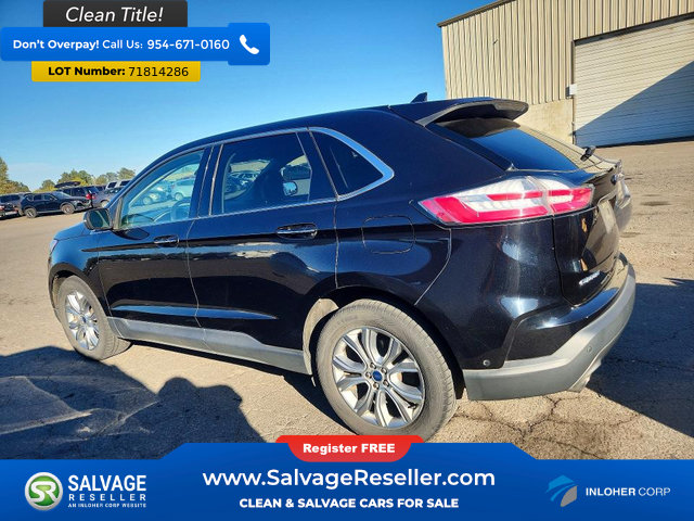Used 2019 Ford Edge Titanium w/ Equipment Group 301A AWD/4WD image 3