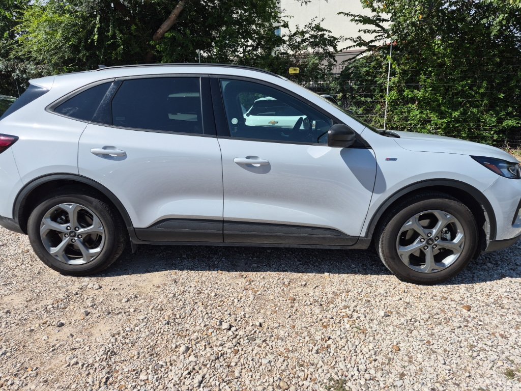 Used 2026 Ford Escape ST-Line FWD image 5