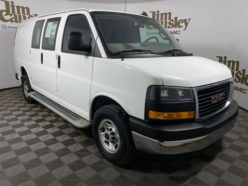 Used 2024 GMC Savana 2500 w/ Driver Convenience Package image 1