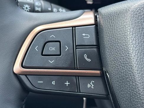 Certified 2026 Toyota Grand Highlander AWD Hybrid image 32