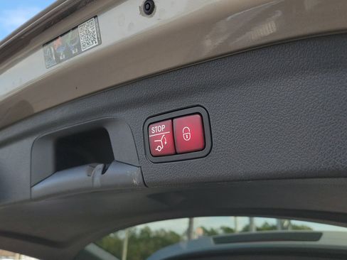 Certified 2023 Mercedes-Benz GLE 450 4MATIC image 10