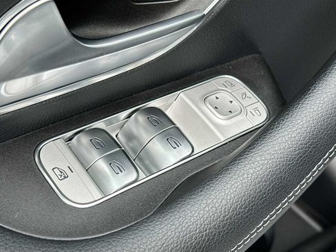 Used 2026 Mercedes-Benz GLS 450 4MATIC image 18
