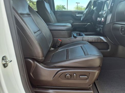 Used 2021 GMC Sierra 1500 Denali w/ Denali Ultimate Package AWD/4WD image 11