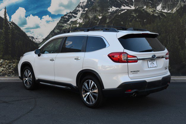 Used 2022 Subaru Ascent Touring AWD/4WD image 9