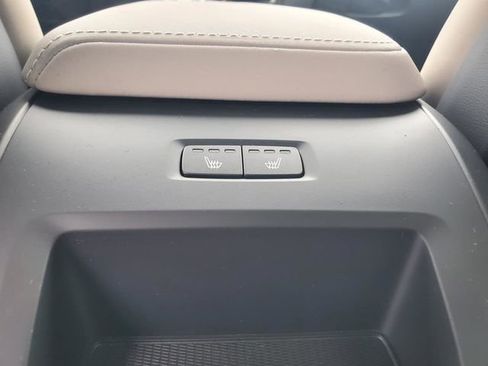 New 2026 Volvo XC60 B5 Plus w/ Protection Package Premier AWD/4WD image 29