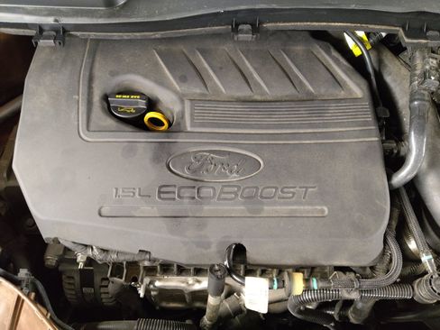 Used 2017 Ford Escape SE FWD image 30