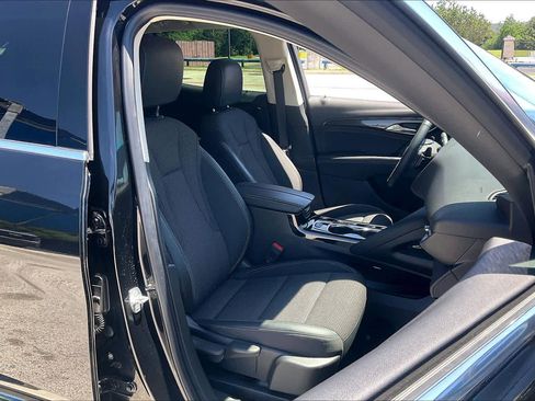 Certified 2023 Buick Envision Preferred AWD/4WD image 8