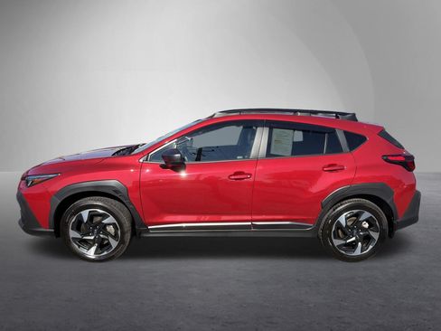 Used 2024 Subaru Crosstrek 2.5i Limited w/ Crosstrek Mirror Package AWD/4WD image 9
