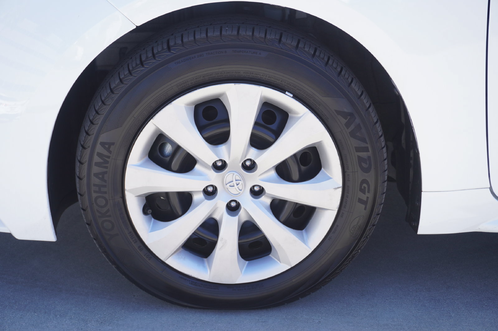 Certified 2026 Toyota Corolla LE FWD image 20
