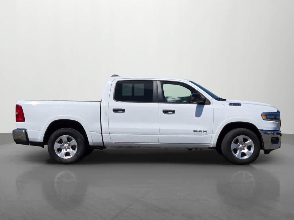 Used 2025 RAM 1500 Big Horn AWD/4WD image 7