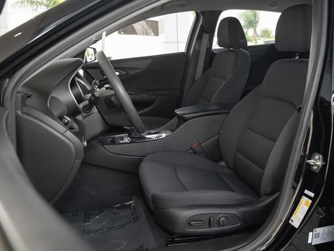 Used 2023 Chevrolet Malibu LT FWD image 20