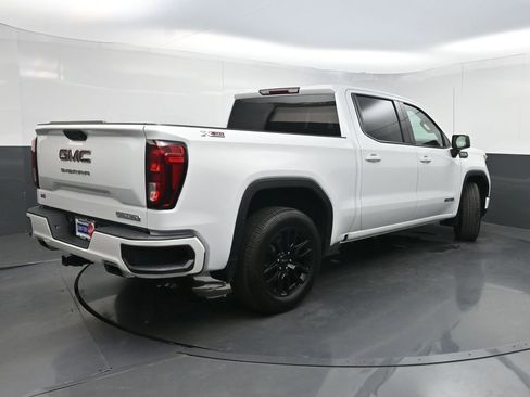 Used 2024 GMC Sierra 1500 Elevation w/ X31 Off-Road Package AWD/4WD image 22