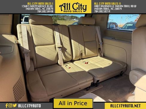 Used 2011 GMC Yukon SLT w/ SLT-2 Equipment Package image 14