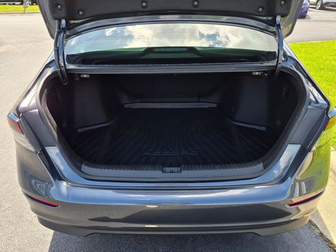 Used 2025 Honda Accord SE image 20