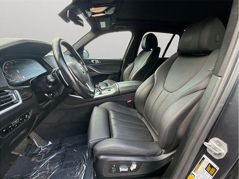 Used 2021 BMW X5 sDrive40i w/ Premium Package RWD image 2