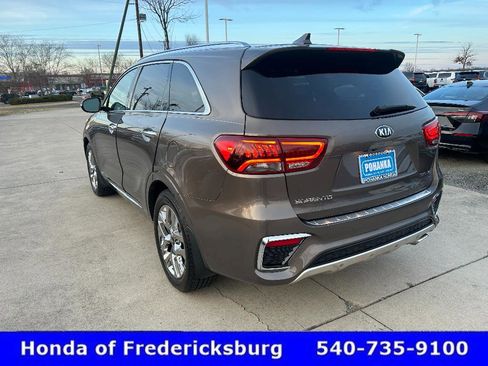 Used 2019 Kia Sorento SX image 4