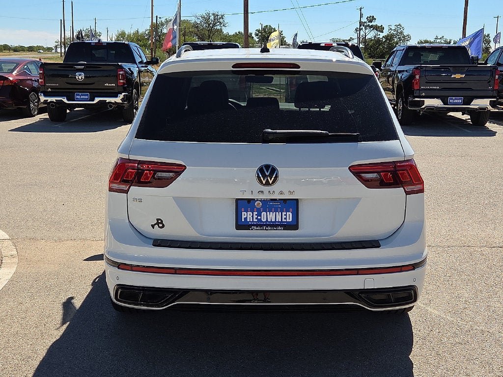 Used 2024 Volkswagen Tiguan SE R-Line FWD image 4