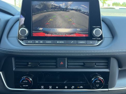 New 2026 Nissan Rogue SV image 4