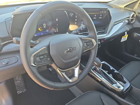 New 2026 Chevrolet Trax ACTIV w/ Driver Confidence Package FWD image 17