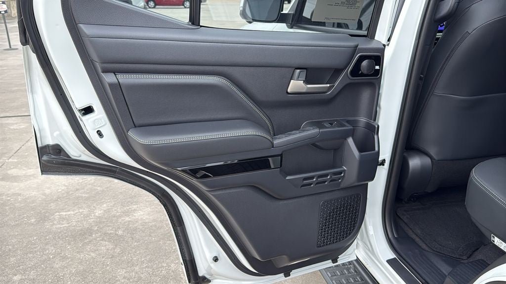 New 2026 Toyota 4Runner Limited AWD/4WD image 18