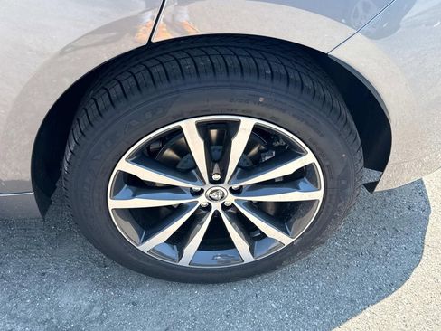 New 2026 Jaguar F-PACE R-Dynamic S image 3