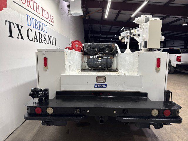Used 2018 RAM 3500 Tradesman w/ Chrome Appearance Group AWD/4WD image 7