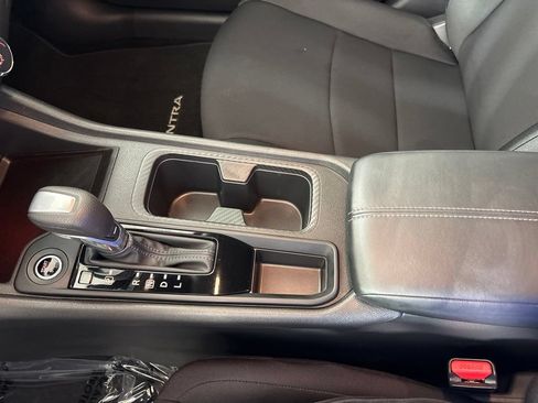 Certified 2025 Nissan Sentra S FWD image 33