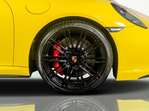 Used 2015 Porsche 911 Turbo w/ Sport Chrono Package image 8