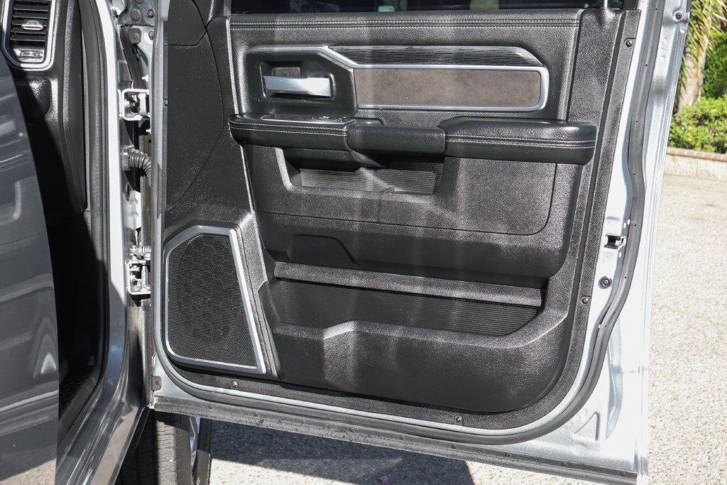 Used 2024 RAM 2500 Laramie w/ Sport Appearance Package AWD/4WD image 48