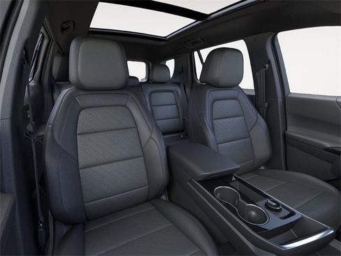 New 2026 Chevrolet Equinox LT image 16