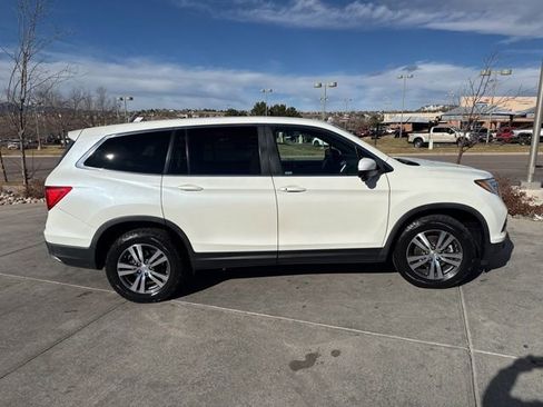 Used 2017 Honda Pilot EX-L image 10