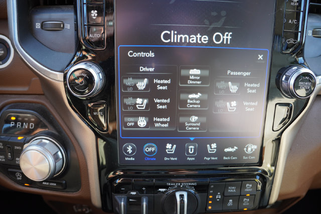 Used 2021 RAM 1500 Laramie AWD/4WD image 8