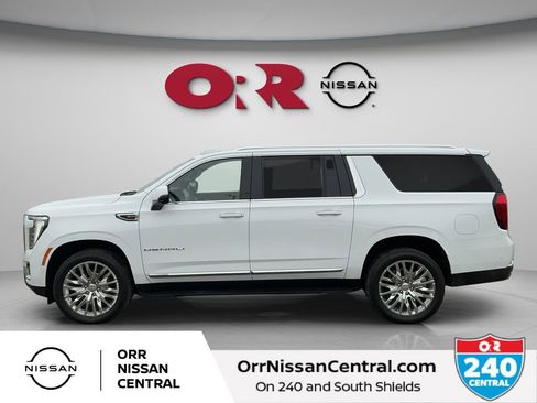 Used 2025 GMC Yukon XL Denali AWD/4WD image 8