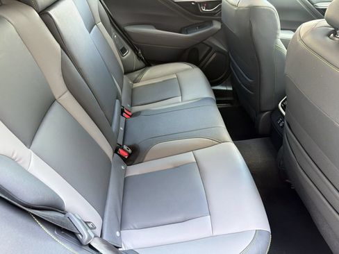 Used 2025 Subaru Outback Onyx Edition AWD/4WD image 31