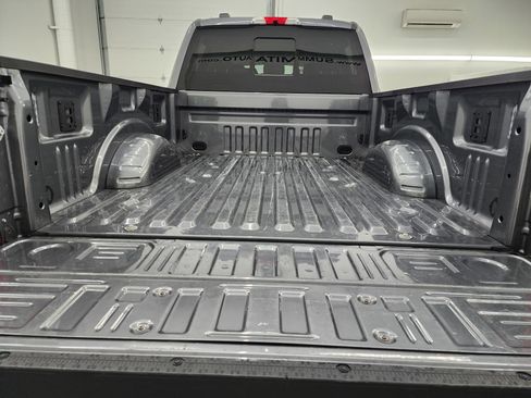 Used 2024 Ford F250 XLT w/ Tremor Off-Road Package image 30